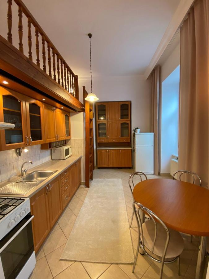 Apartment In City Center 코시체 외부 사진